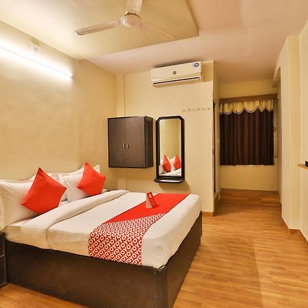 Oyo 11427 Hotel Kalyan Ahmedabad Eksteriør bilde