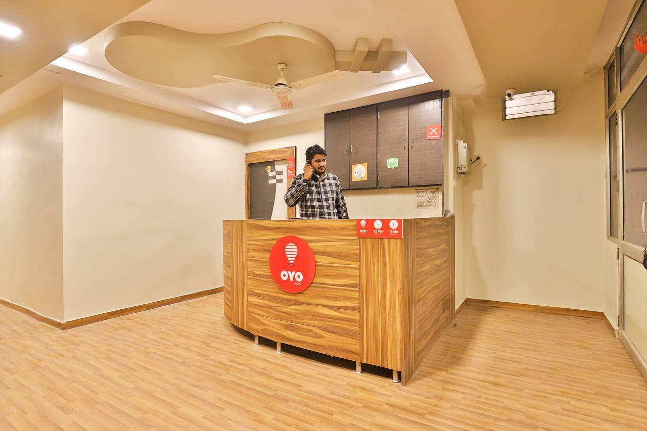 Oyo 11427 Hotel Kalyan Ahmedabad Eksteriør bilde